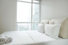 Comfort and Minimalist 3BR Apartment at Bellagio Residence By Travelio